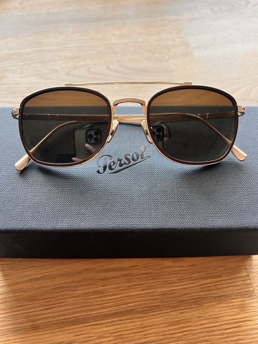 Persol Titatnium