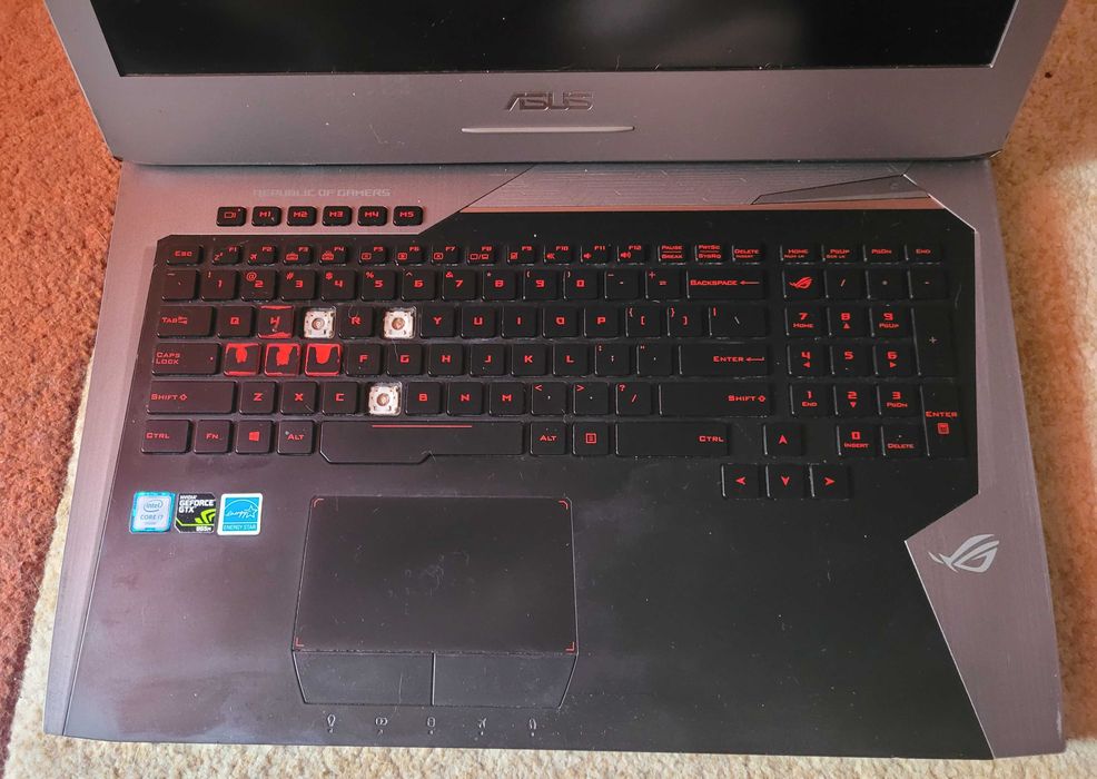 Vand laptop ASUS ROG G752VL