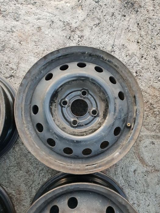 4 джанти 14ц. 4х100,ц.отврор 56,5 за Деу,Шевролет и Опел