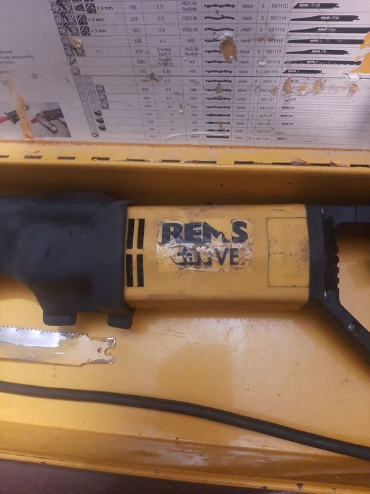 Саблени триони Rems