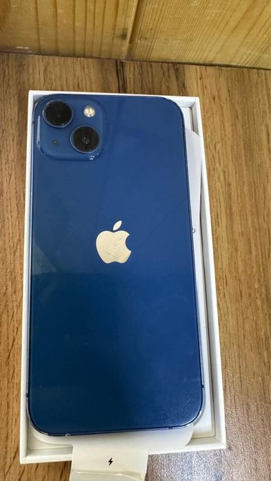 Продается айфон 13 Без торга