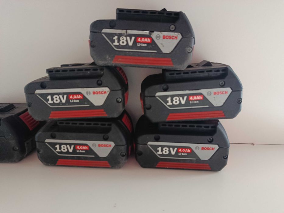 BOSCH 4.0Ah 18V acumulator baterie sursa autofiletanta bormasina