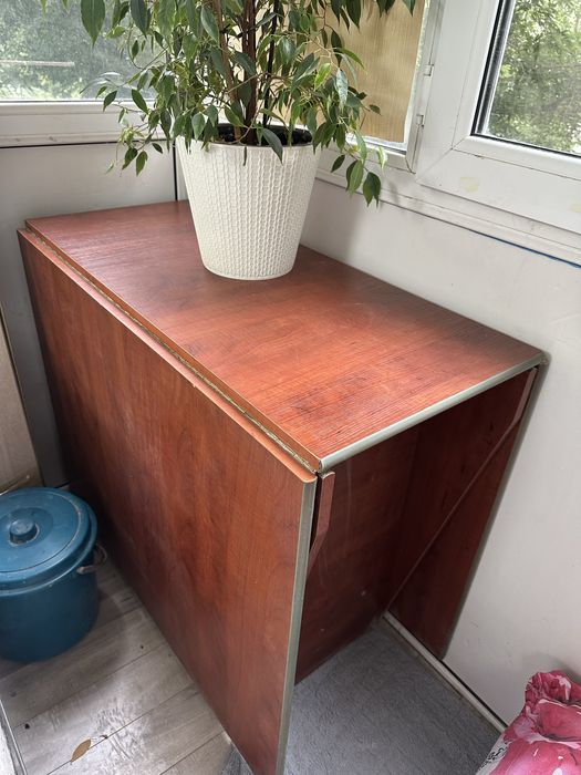 Продам раскладной стол