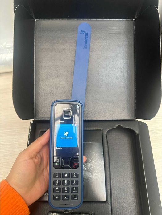 Спутниковый телефон IsatPhone Pro