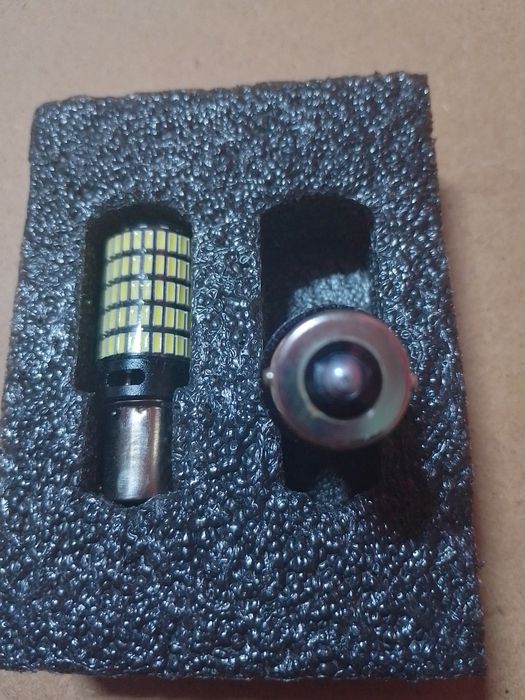 Алуминиеви лед крушки за задни светлини. Волтаж- 12-24VМощност- 22WЦве