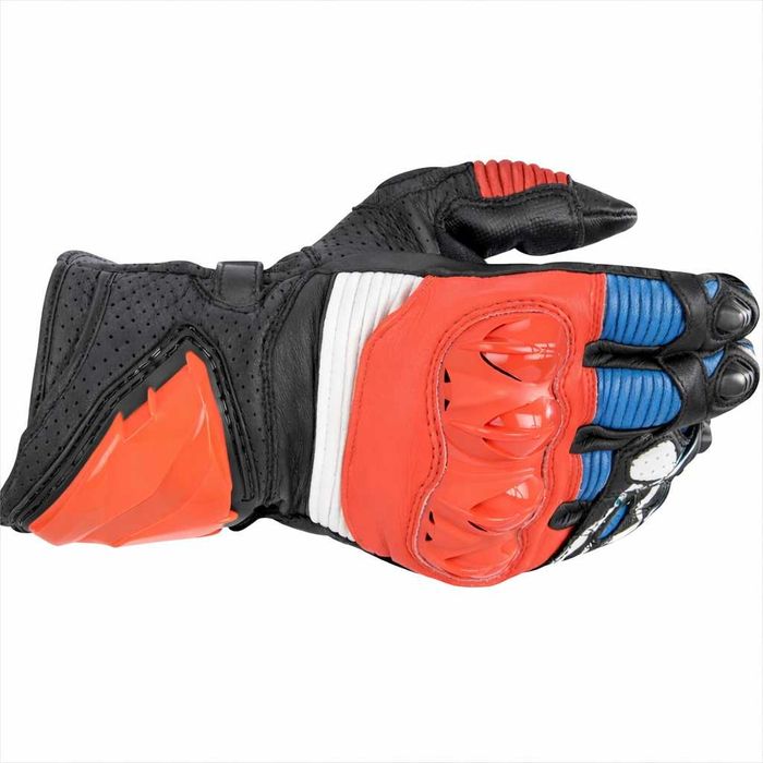 Почистване на кожена екипировка Chistmotorist.com НОВО! Професионално.