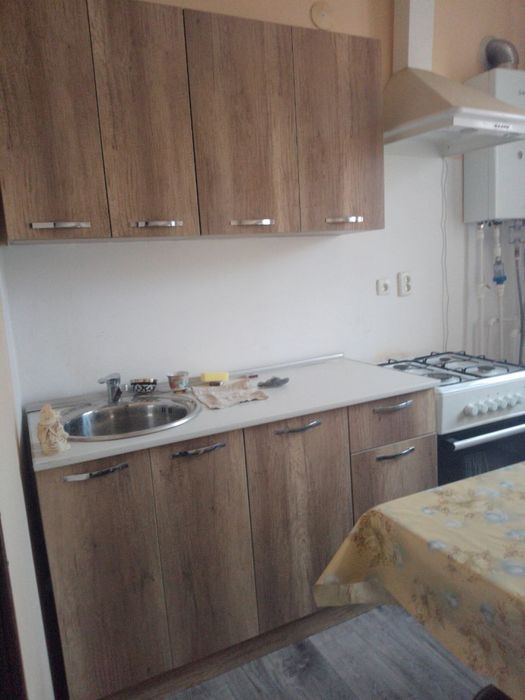 2-xonali kvartira sotiladi, 7-mikrorayon