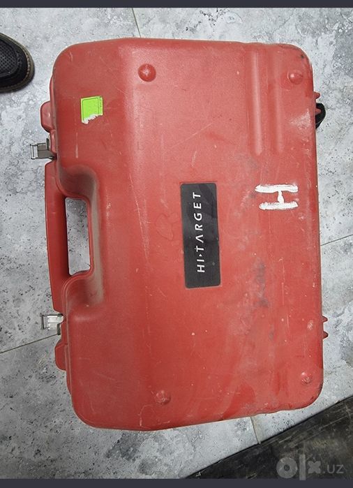 Hi-target elektron taxeometr

HTS-420R/2