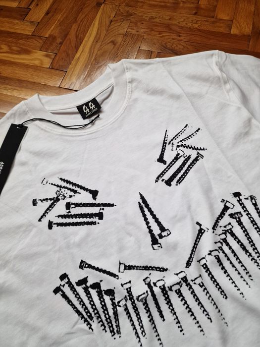 Страхотна мъжка тениска 44 LABEL GROUP  размер  S M L XL 2XL 
Най-висо