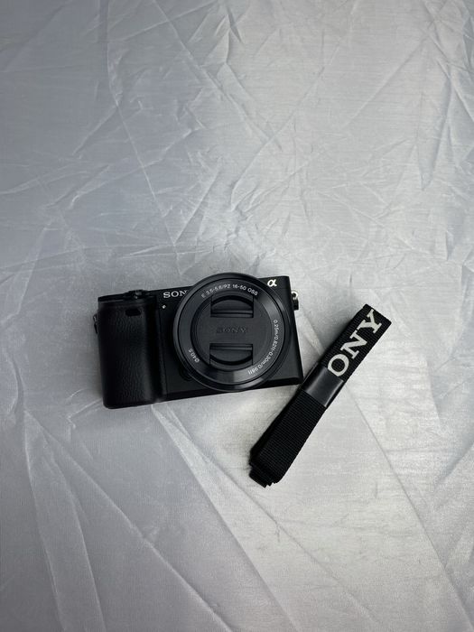 Фотоаппарат/ Видеокамера Sony a6400