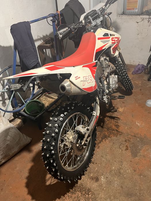 Мотоцикл 250 кубов