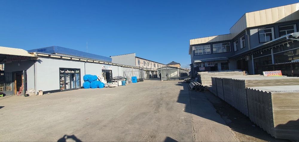 Оксарой савдо мажмуасидан 509 дукон сотилади! Кадастри бор!!