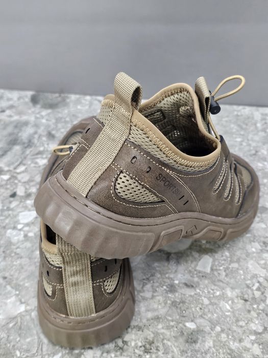 Кросовки летние. Новые. 41,5-42р. Сетка