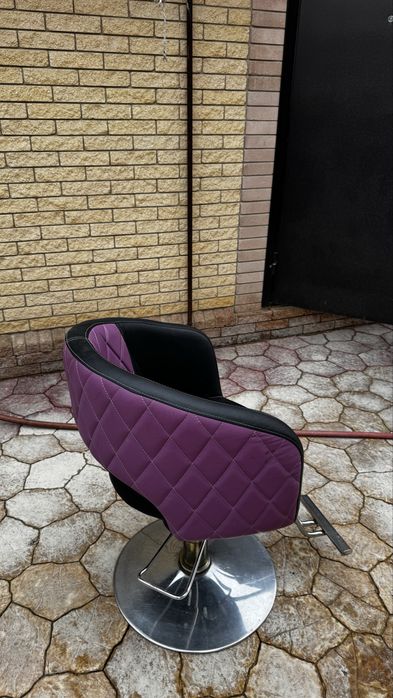 Парикмахерское кресло (барбер/салон)