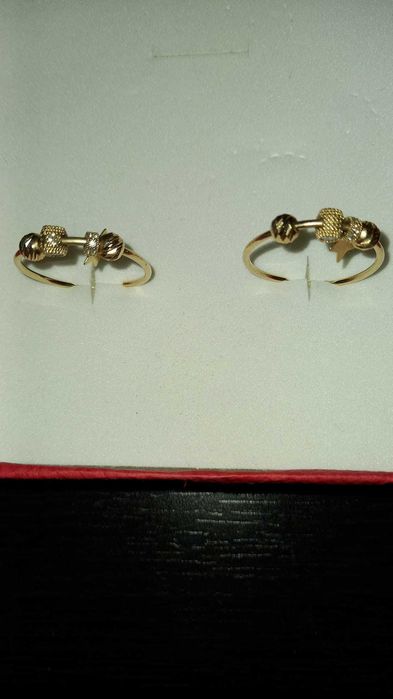 Vând cercei din aur de 14 k