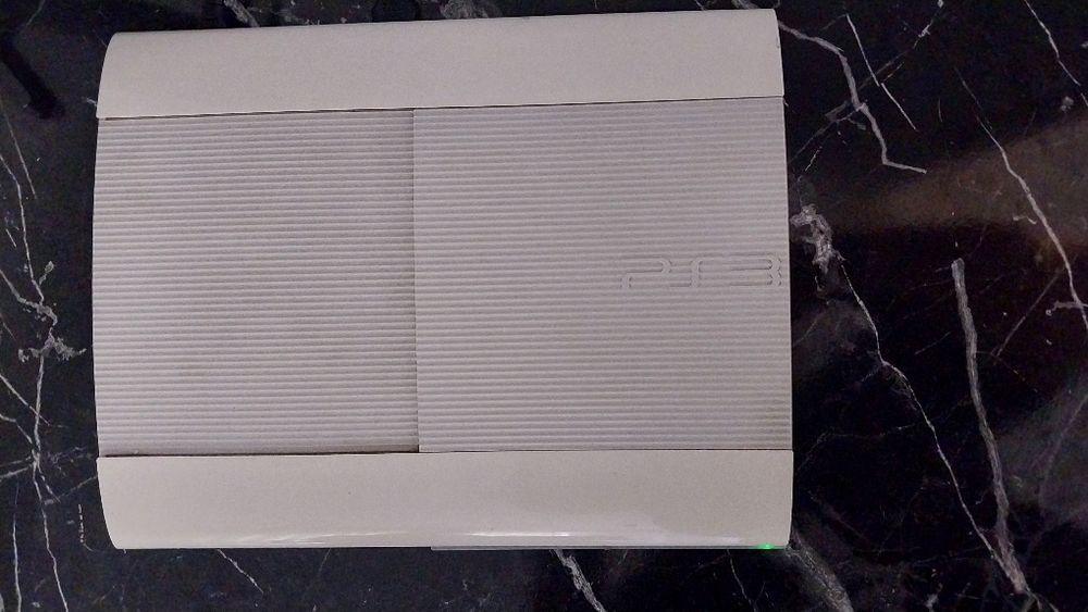 Sony plesteshin 3 super slim