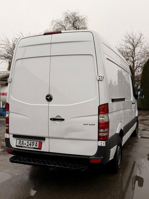 Mercedes-Benz  Sprinter