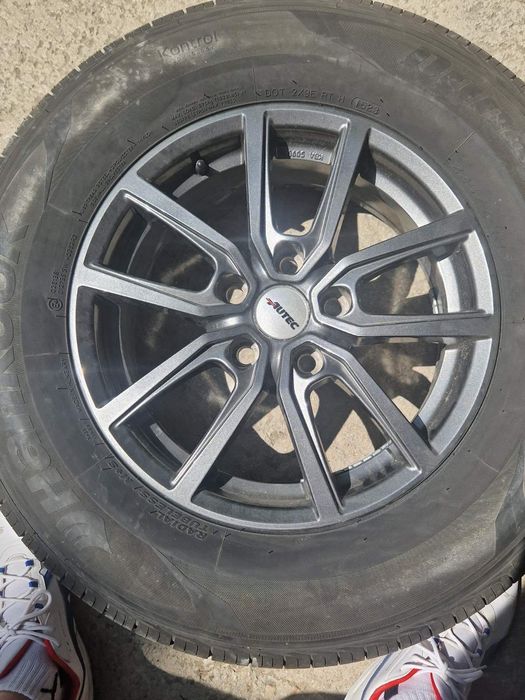 Гуми с джанти отлични