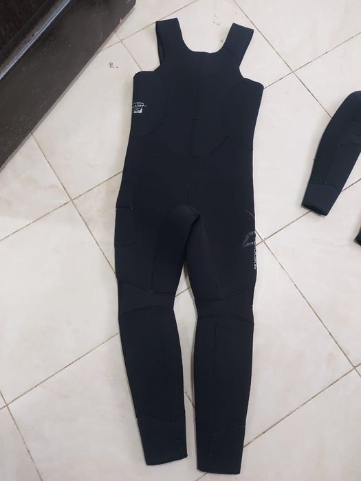 Продам гидрокостюм Martin Bleckskin 9mm