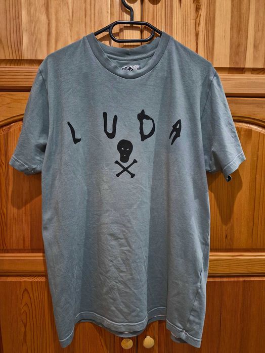 LUDA тениски ЛУДА