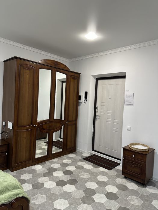 Продам спальный гарнитур