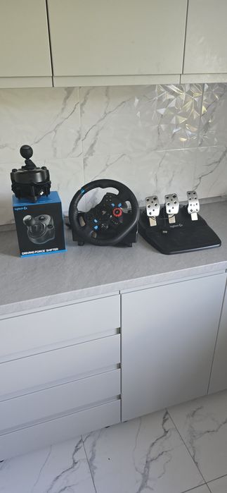 Volan Logitech G29