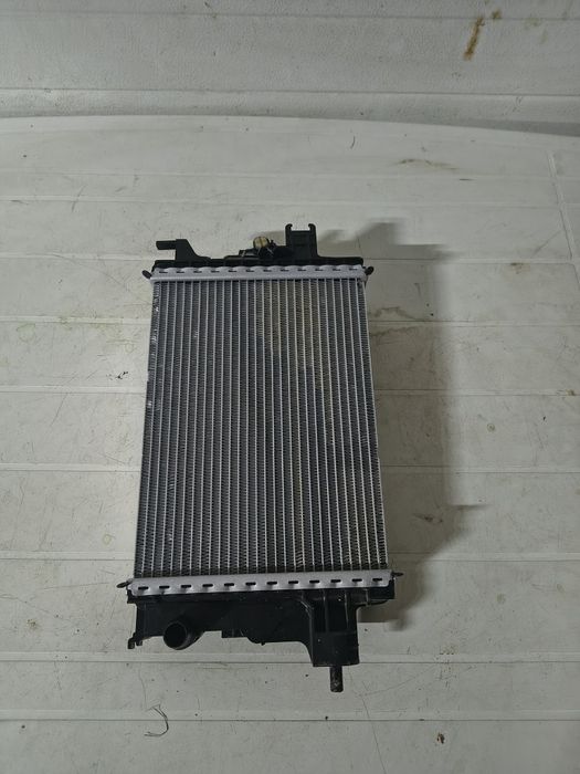 Radiator clio 5 1.6 e-tech cod 214602641R