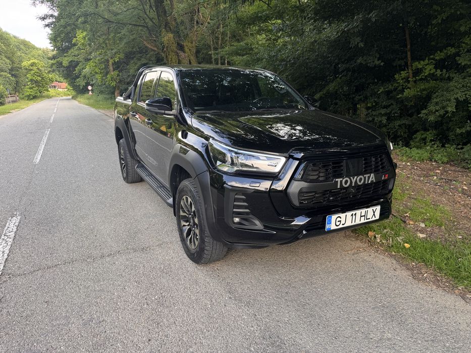 TOYOTA Hilux 2024 — imagine 5