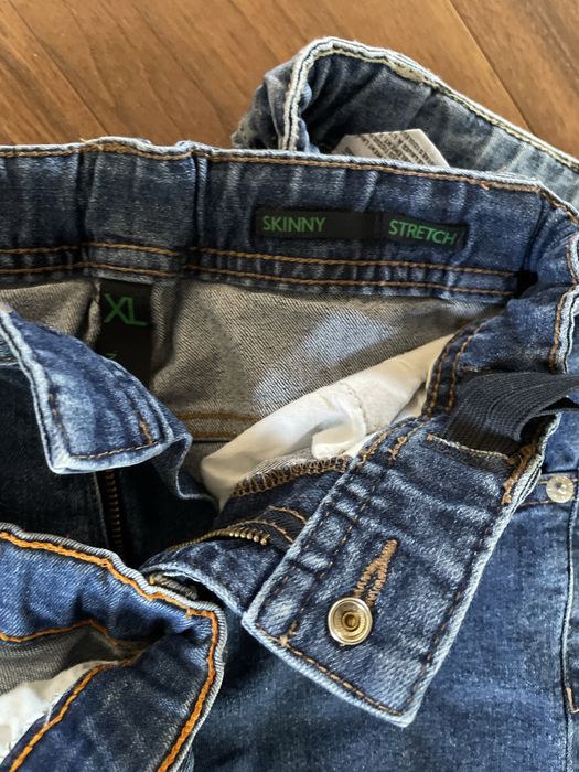 Benetton & Zara jeans