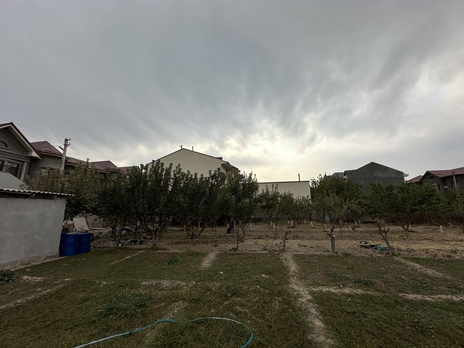 2 сотих ер сотилади. Манзил: Янги 16 йиллик, Бунёдкор махалласи!