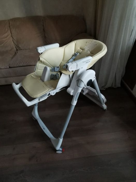 Стульчик-шезлонг для кормления