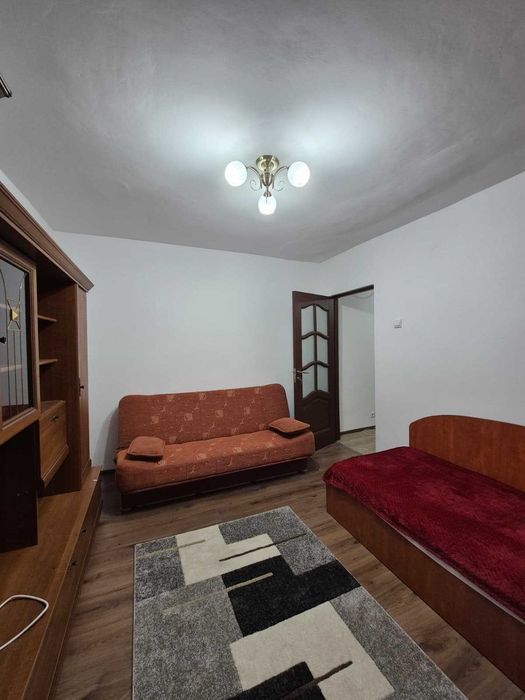 Garsoniera de inchiriat zona Piata Garii