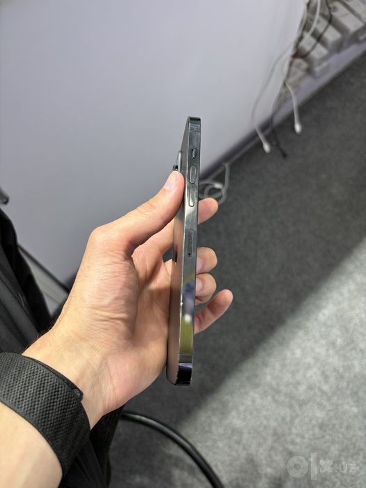 iPhone 14 Pro Max 128 GB 77%