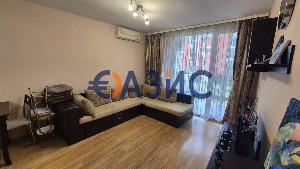 Продава се Двустаен апартамент в Свети Влас - 65 кв.м за 640 €/кв.м - Снимка #9