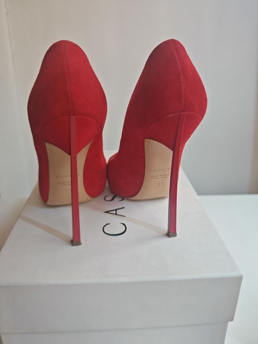 Обувки Casadei  номер 35