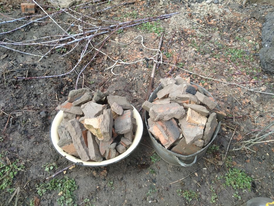 Строительный мусор отдам даром