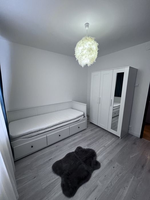 Închiriez apartament cu 3 camere in Drumul Taberei Bucuresti