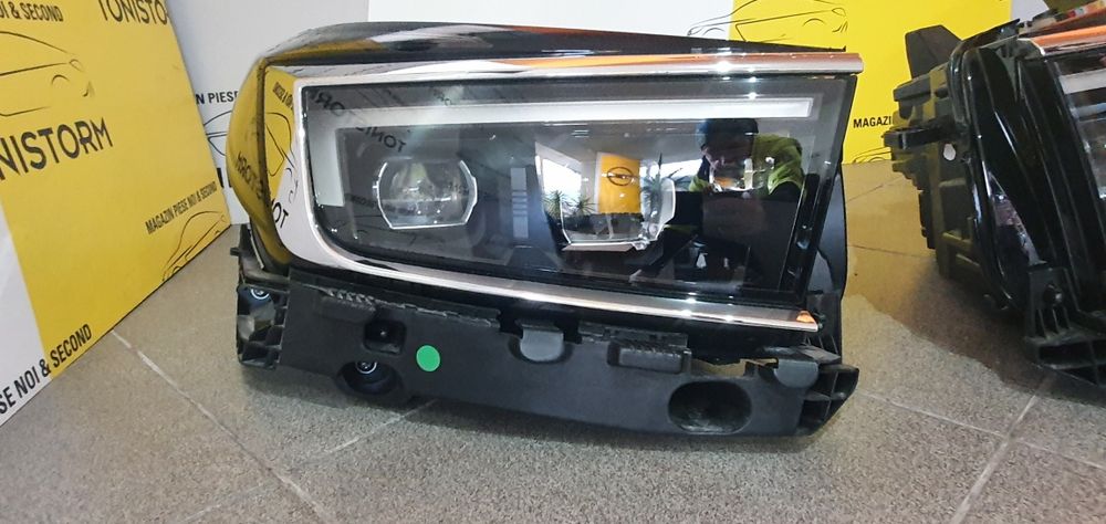 Far stg dreapta Opel Grandland X capota față bara față mod 2023