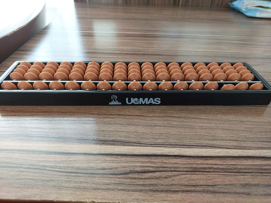 Абакус  счеты  Ucmas Abacus ментальная арифметика