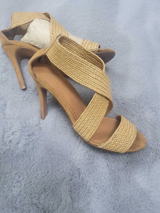 Sandale H&M, maro/bej, numarul 36