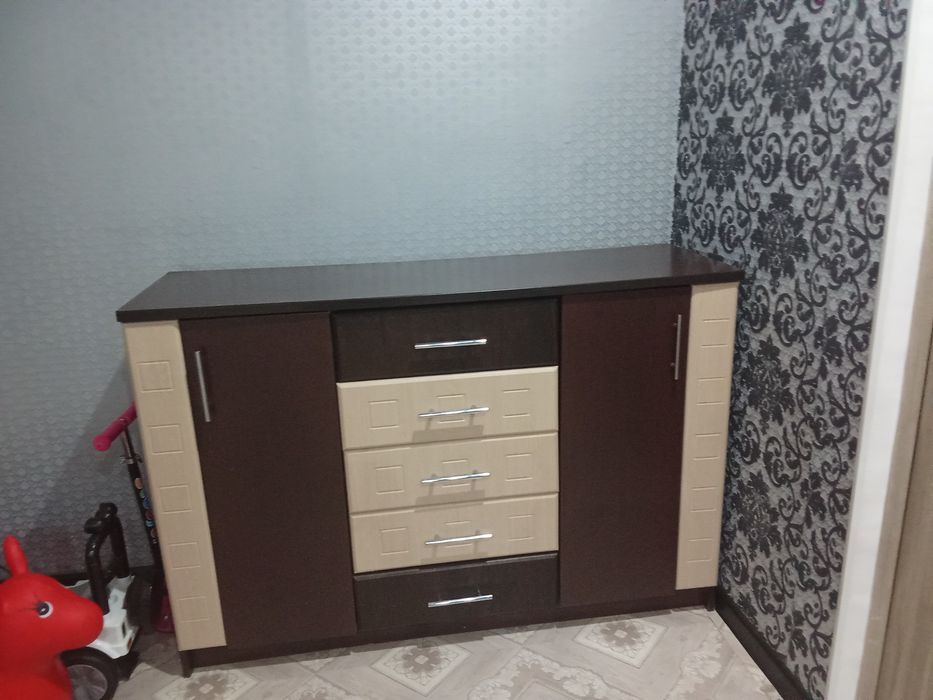 Продам  комод...