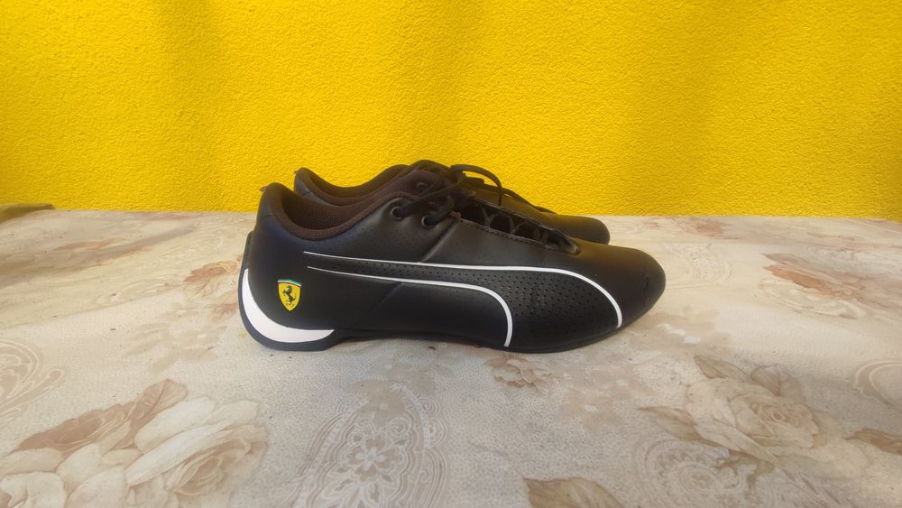 Vând adidași ferrari puma Nr 41