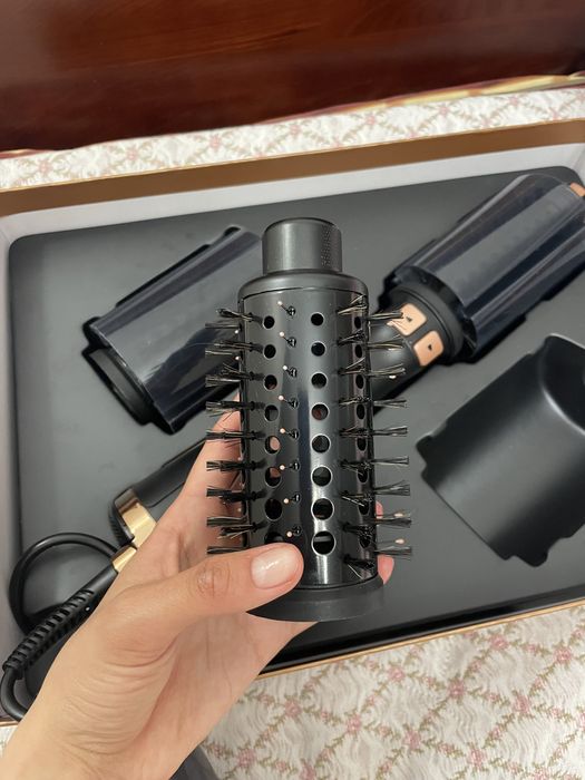 Rowenta фен-щетка