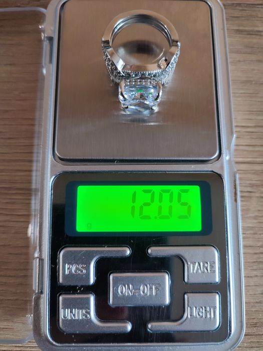 Невероятен масивен нов стебърен пръстен с печат и луксозна кутийка