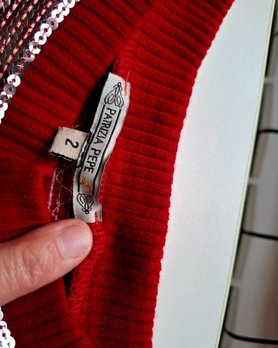 Нови дамски блузи  PATRIZIA PEPE по  10 лв.