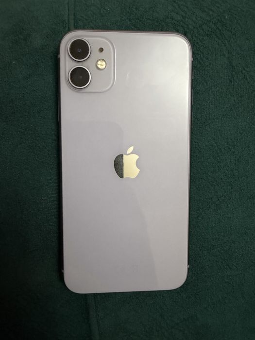 Продам iPhone 11