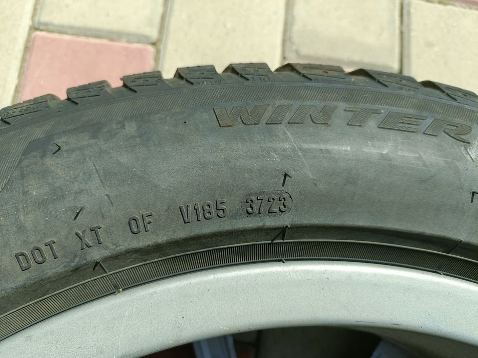 Anvelope iarna 245 50 R19 runflat Pirelli