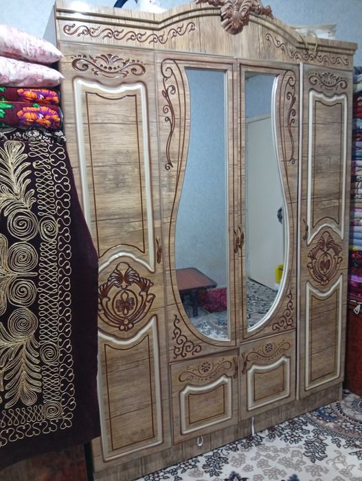 Mehmonhona mebili va yotoqxonaga ham quysa bulad