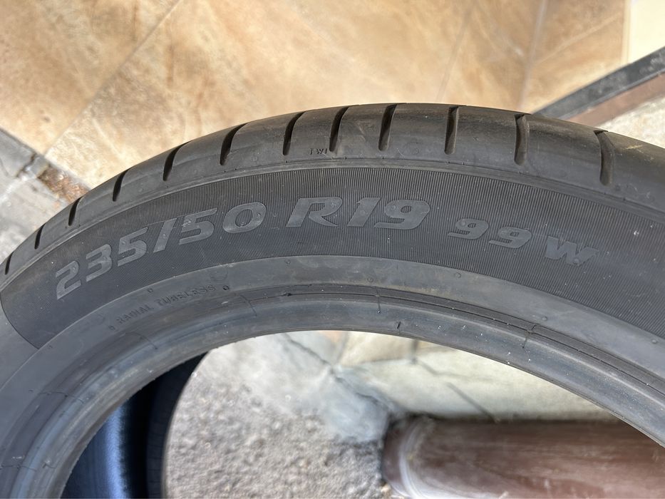 4 бр. летни гуми PIRELLI P-ZERO - 235/50/19, КАТО НОВИ !