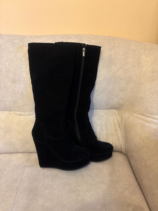 Ботуши на платформа